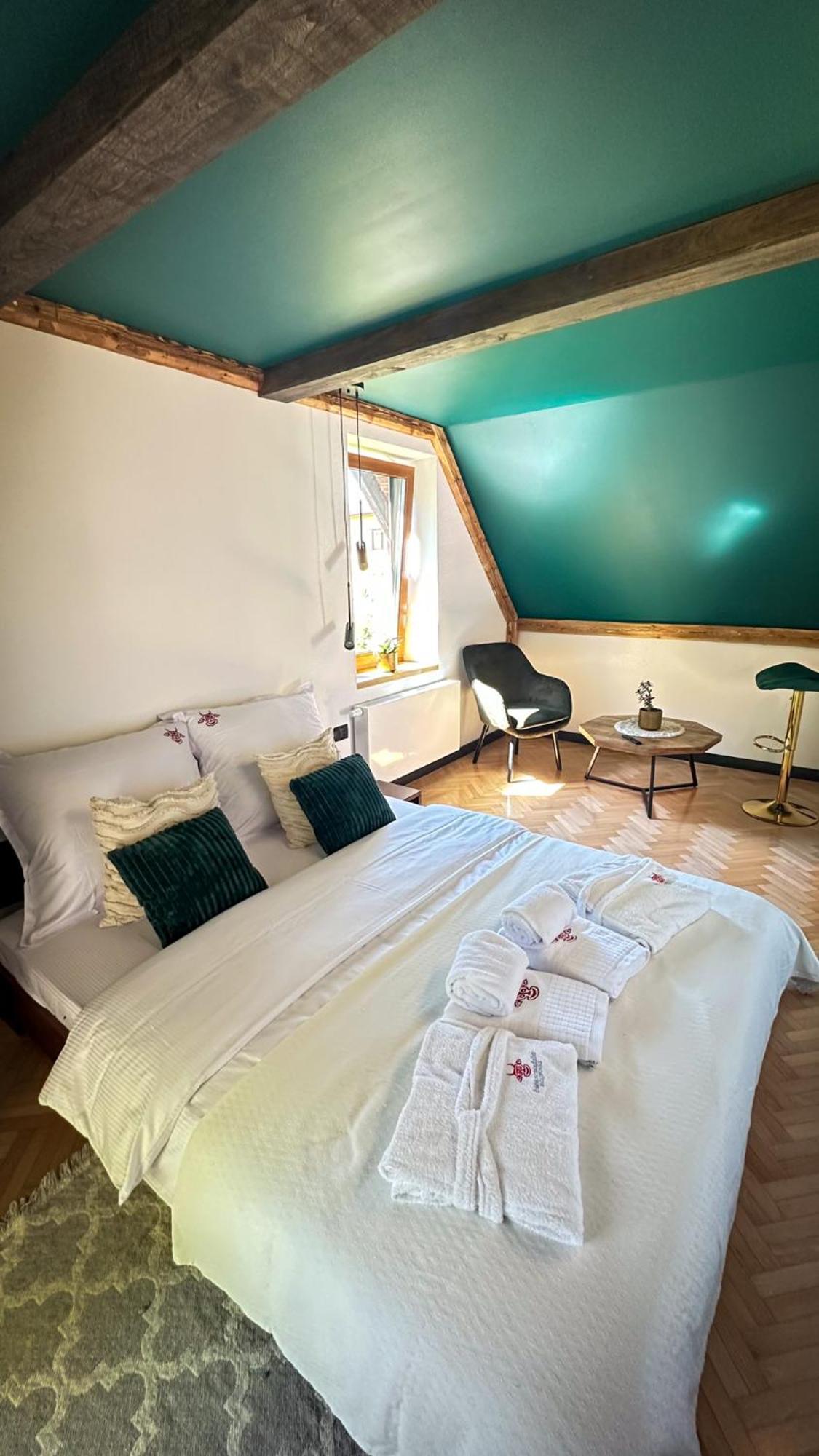 Uroczysko Villa Lesko Ngoại thất bức ảnh